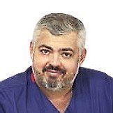 Врач Амоев Роберт Валерьевич