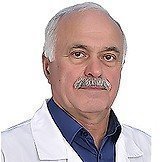 Врач Исаев Хамзат Умарович