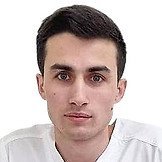 Врач Хушт Тимур Русланович