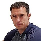 Врач Оленин Максим Юрьевич