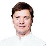 Врач Рудковский Роман Александрович