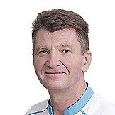 Врач Рузанов Владимир Васильевич