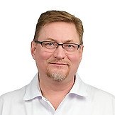 Врач Старцев Алексей Владимирович